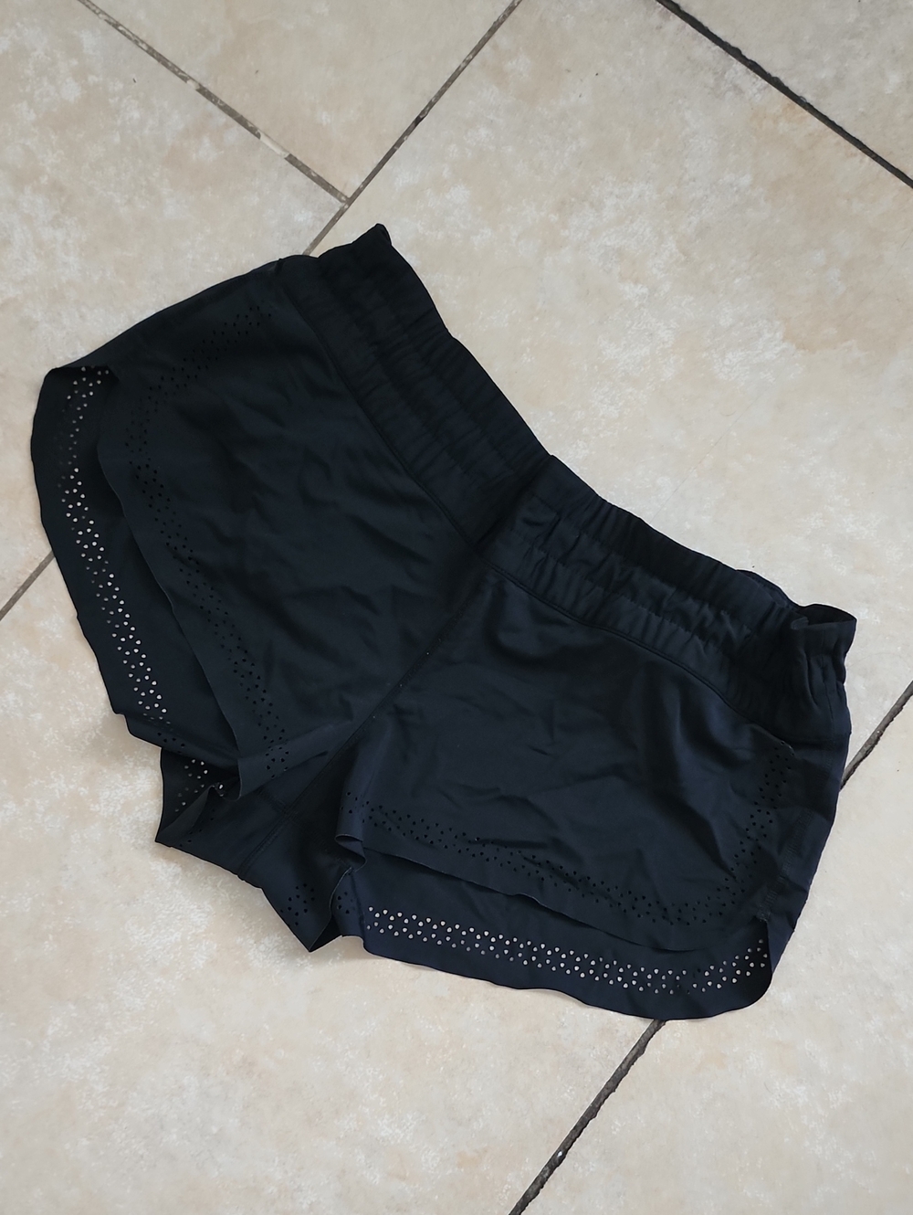 Lululemon Shorts Size 6